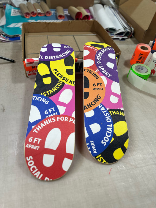 Milweb1 Social Distancing / Mask Skateboard